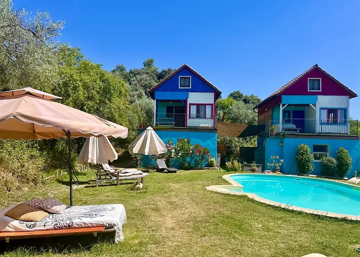 Apartamentos La Jayma Del Arte
